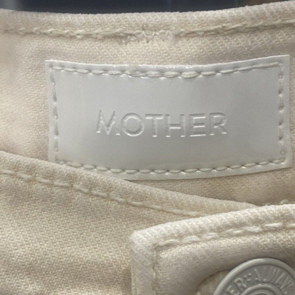 NWT Mother High Waisted Rascal Ankle Fray in Chalk It Up Ivory Stretch Jeans 30 - Picture 8 of 12